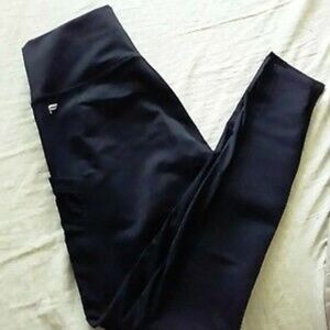 Fabletics Pants & Jumpsuits - High-Waisted PowerHold 7/8 Legging Size SMALL Fabletics Pants & Jumpsuits - High-Waisted PowerHold 7/8 Legging Size SMALL
